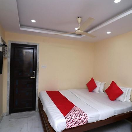 Oyo Flagship 16209 Hotel Ambar Palace Calcutta Bara Bazar Exterior photo