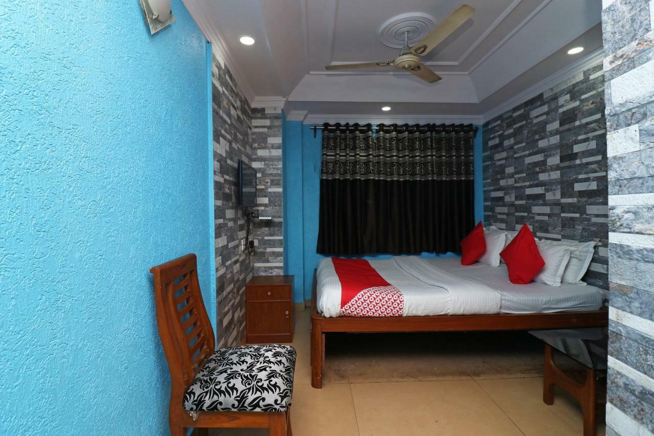 Oyo Flagship 16209 Hotel Ambar Palace Calcutta Bara Bazar Exterior photo