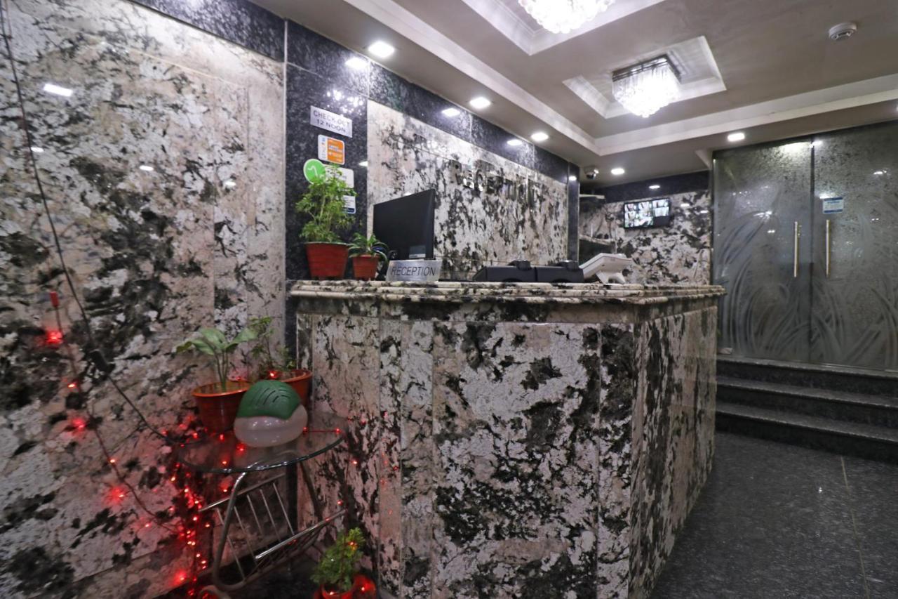 Oyo Flagship 16209 Hotel Ambar Palace Calcutta Bara Bazar Exterior photo